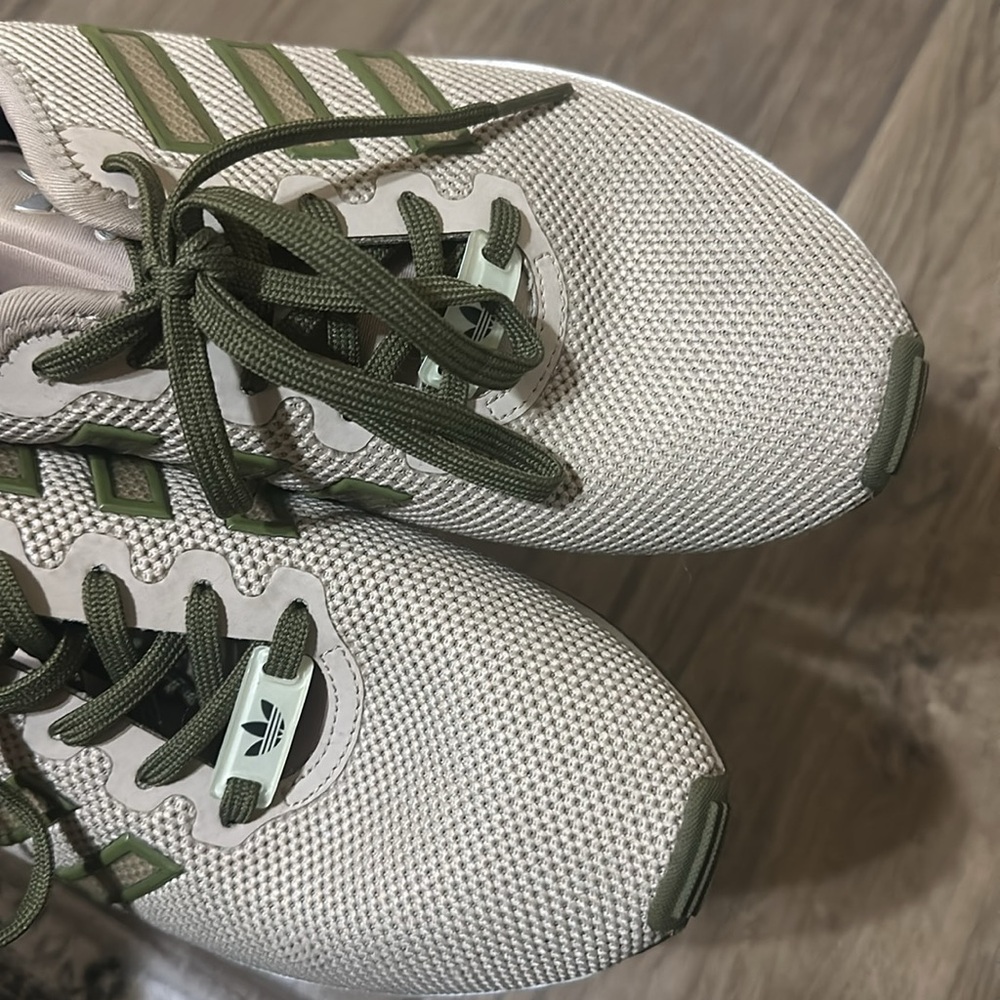 ADIDAS Custom W6.5 - Picture 4 of 4